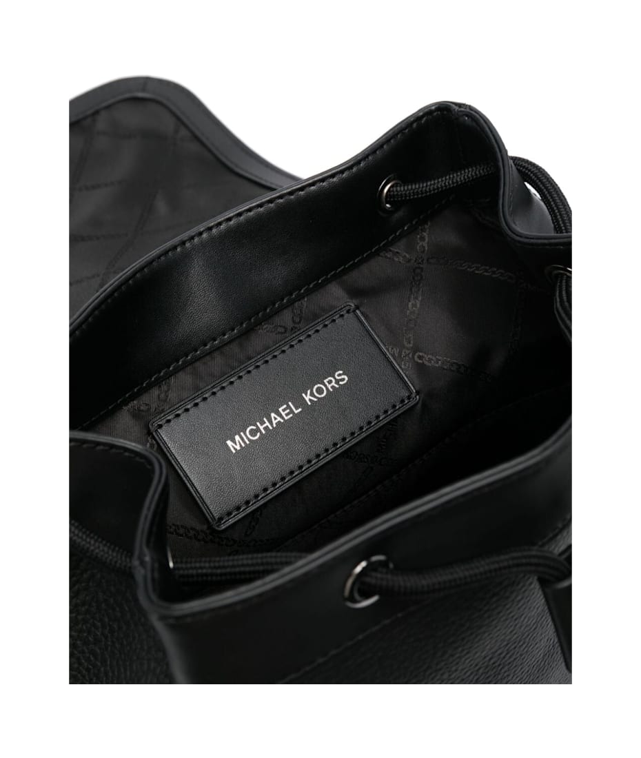 【送料&関税込】Michael Kors Aviator Hudson Slingpocket Michael Kors Aviator Hudson Slingpocket | italist