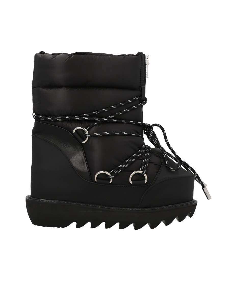 Lace Up Padded Ankle Boots