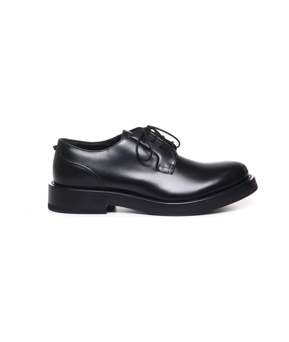 Valentino Garavani Roman Stud Derby In Leather | italist