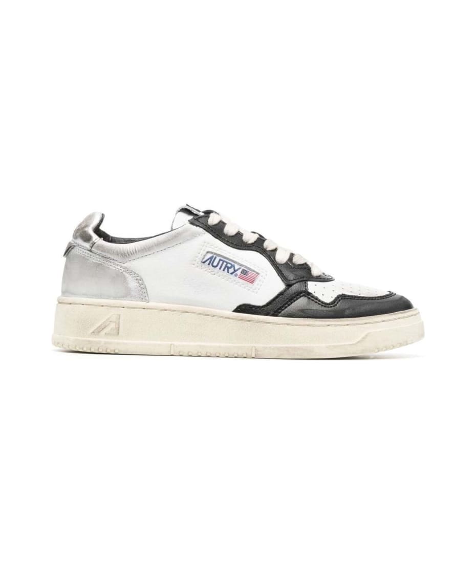 スニーカー AUTRY WHITE AND BLACK LEATHER SNEAKERS Autry White And Black Low Top Vintage Sneakers With Logo