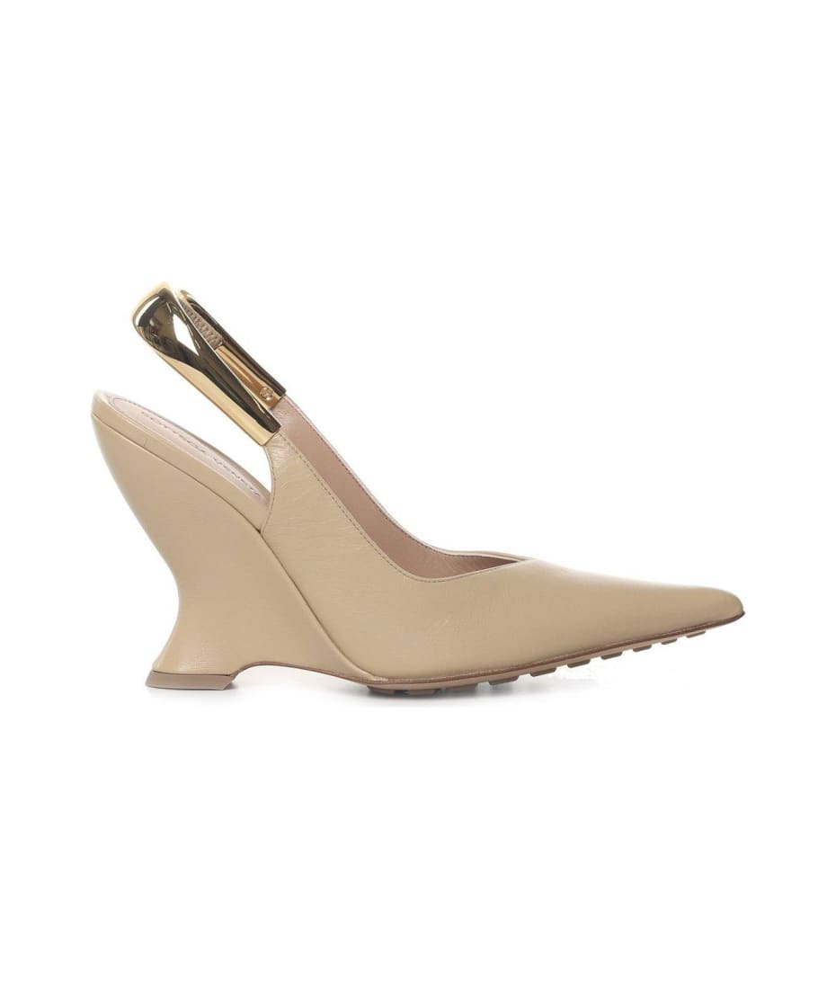 サンダル・ミュール BOTTEGA VENETA POINTED SLINGBACK PUMPS (729725_V2EI01000) Bottega Veneta Pointed-toe Slingback Pumps | italist, ALWAYS