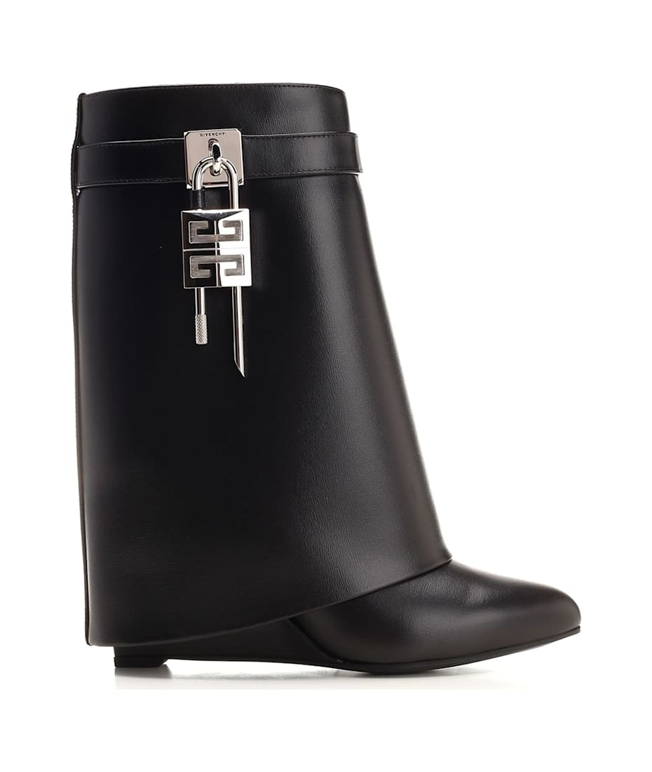 'shark Lock' Ankle Boots