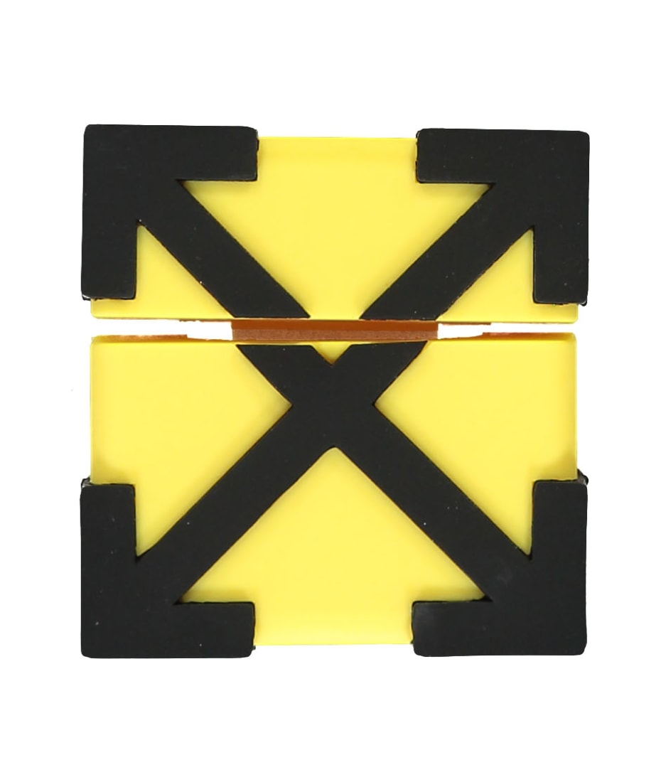 off White  AirPodsケース Off White | AirPods Case | Protective Silicone | Thread