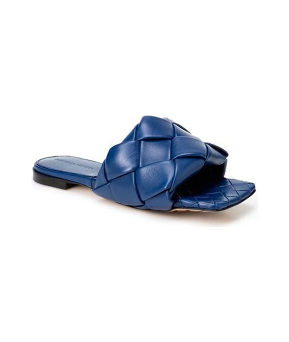 VIP【送料関税込】BottegaVeneta Bv Lido Sandals Bottega Veneta Lido Sandals Black Woven With Certificate Of