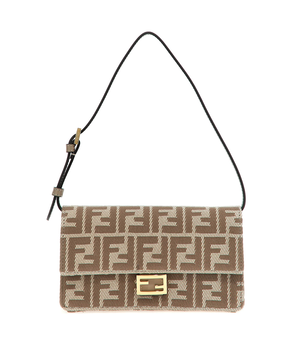 クラッチバッグ FENDI BAGUETTE WALLET WITH CHAIN Wallet On Chain Baguette Leather Black | Fendi