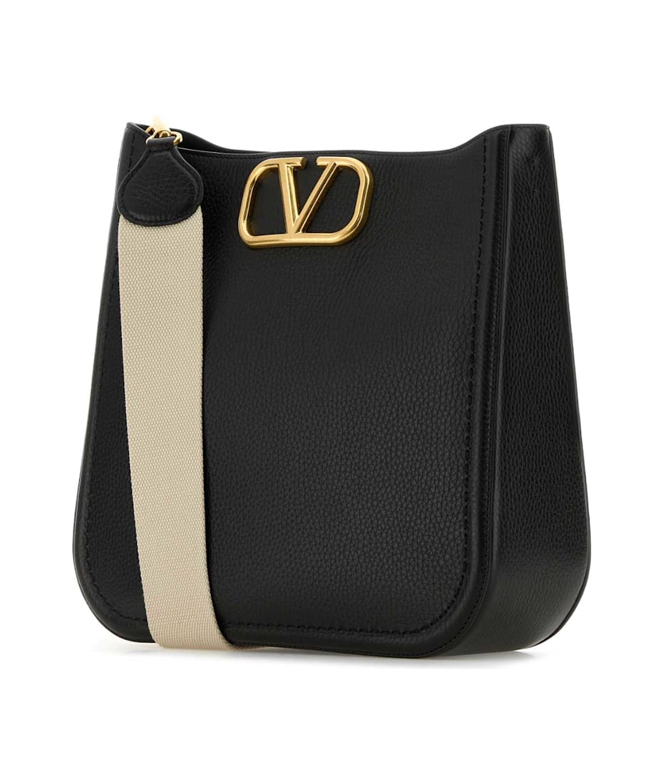 【関税&送料込】Valentino Garavani Black Leather Alltime Sho Valentino Garavani Black Leather Alltime Shoulder Bag