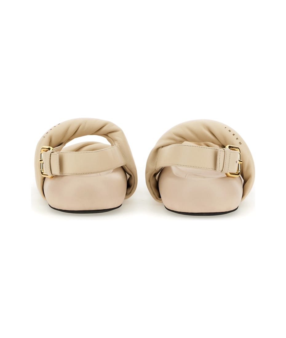 VIP【送料無料・関税込み】人気 Marni Ivory Leather Sandals Marni Leather Sandal | italist