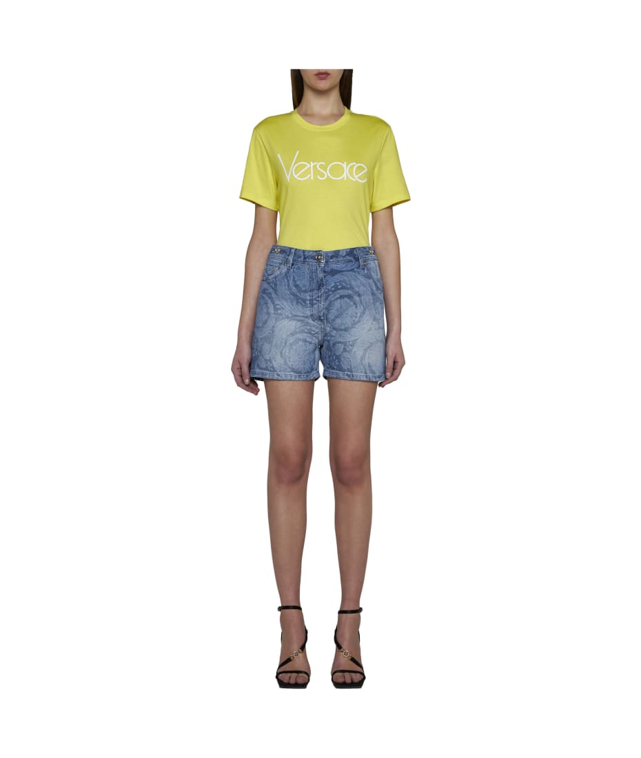 【VERSACE】Embroidered Logo T-shirt Yellow Versace logo-embroidered T-shirt | Yellow | FARFETCH CA