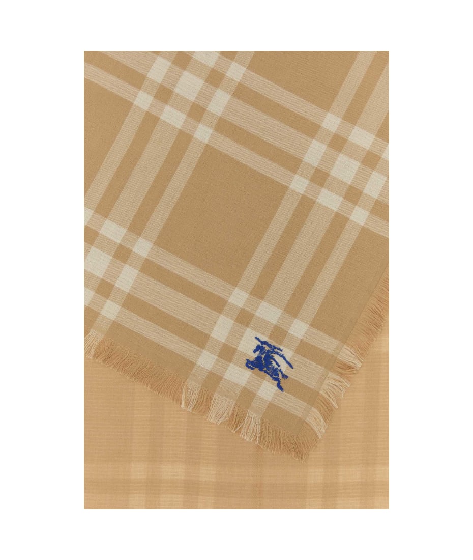 【送料&関税込】Burberry Embroidered Wool Blend Scarf Burberry Embroidered Wool Blend Scarf | italist
