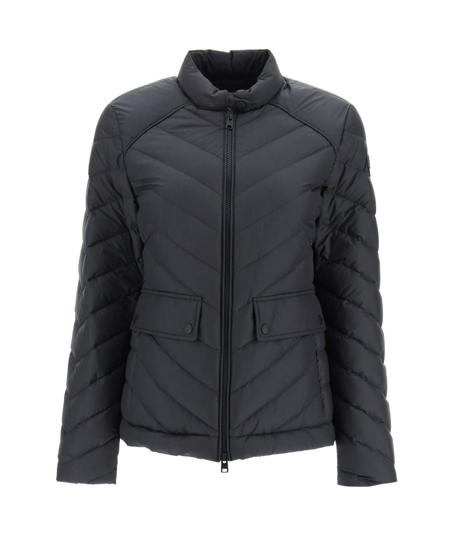 【送料&関税込】Woolrich Chevron Quilting Lightweight Down J Woolrich Chevron Quilting Lightweight Down Jacket | italist