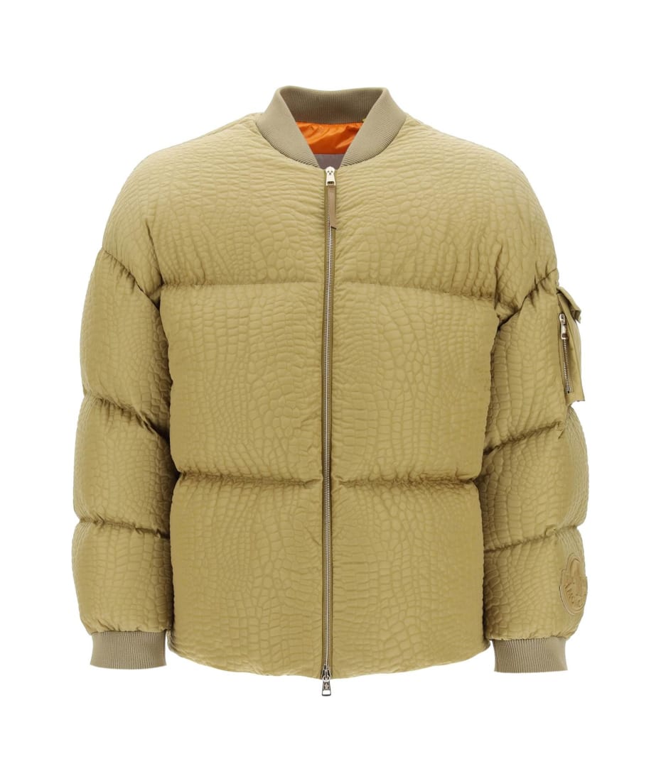 ☆関税込☆【MONCLER】Centaurus Down Bomber ダウンジャケット Moncler Centaurus Bomber Down Jacket | italist