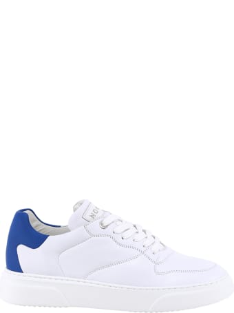 Noova Sneakers