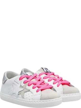 2Star Sneakers With Application