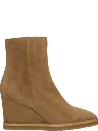The Seller Ankel Boots Inside Wedge In Beige Suede