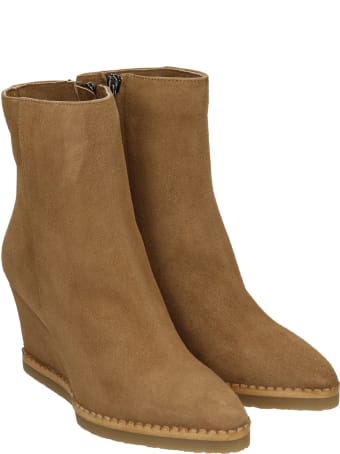 The Seller Ankel Boots Inside Wedge In Beige Suede