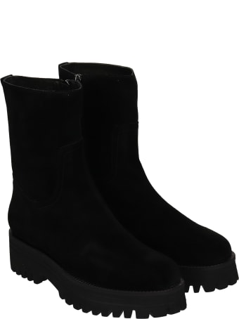 Bibi Lou Low Heels Ankle Boots In Black Suede