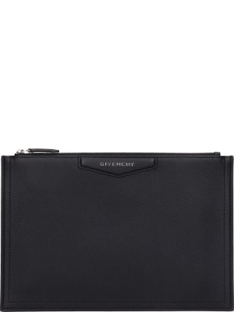 Givenchy Antigona P M Clutch In Black Leather