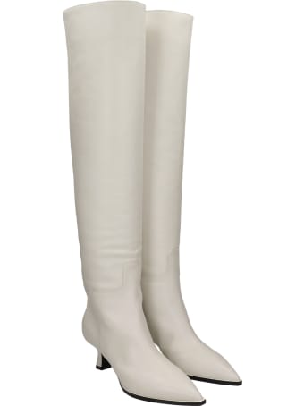 3JUIN Bea 055 Low Heels Boots In Beige Leather