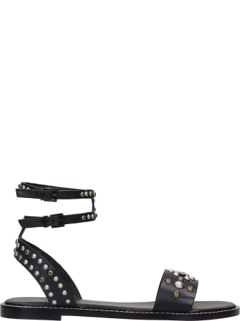 Lola Cruz Flats In Black Leather