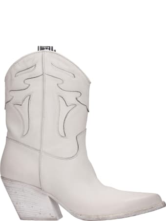 Elena Iachi Texan Ankle Boots In White Leather