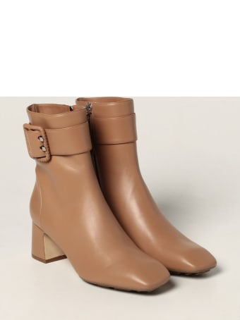 Rodo Flat Booties Rodo Ankle Boot In Calfskin