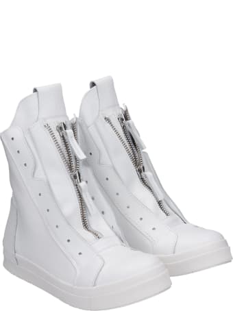 Cinzia Araia Sneakers In White Leather