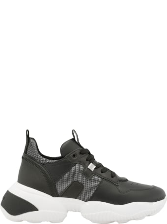 Hogan Sneaker Interaction
