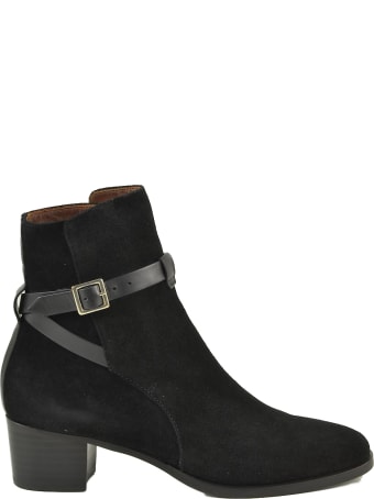 L'Autre Chose Women's Black Booties