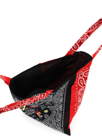 Arizona Love Beach Shoulder Bag With Bandana Print