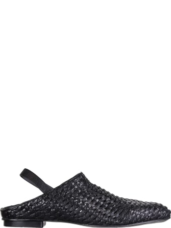 Open Closed High-heeled shoe