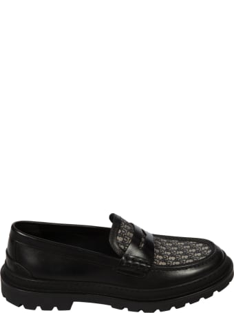 Christian Dior Logo Detail Loafers