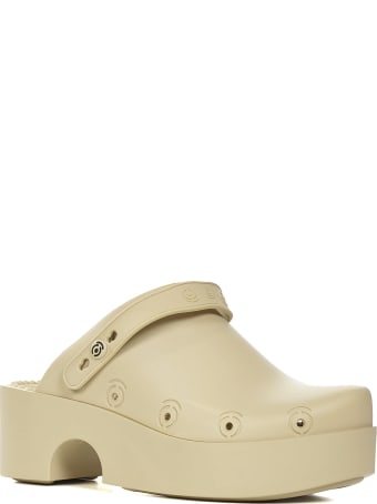 Xocoi Sandals