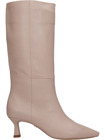 Lola Cruz High Heels Boots In Powder Leather
