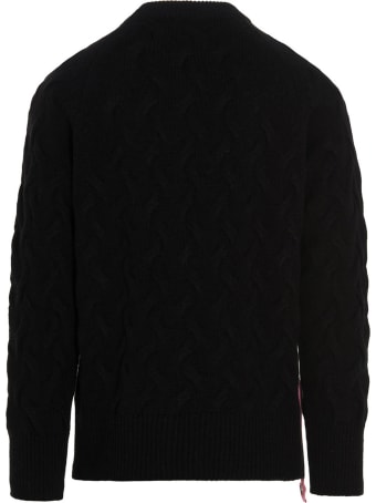LC23 Sweater