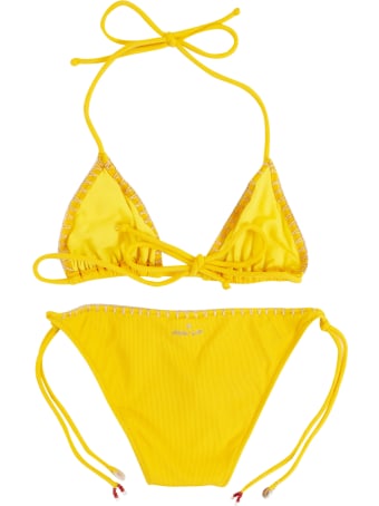 Pin-Up Stars Bikini Girl With Shells