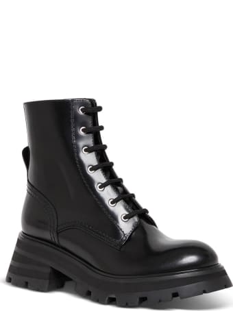 Alexander McQueen Wander Ankle Boots In Black Leather