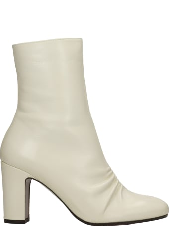 Chie Mihara Waura High Heels Ankle Boots In Beige Leather
