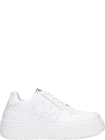 2Star Sneakers In White Leather