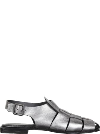 Open Closed High-heeled shoe