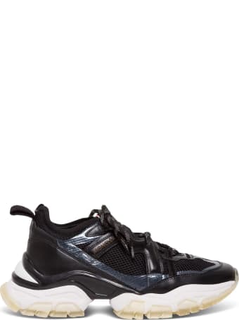 Moncler Sneakers In Black Leather And Mesh