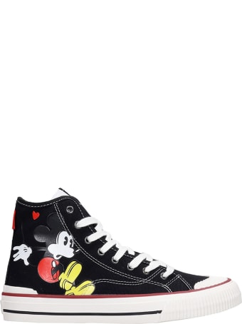 M.O.A. master of arts Sneakers In Black Canvas