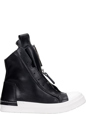 Cinzia Araia Sneakers In Black Leather