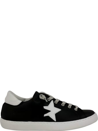 2Star 2star Laced Shoe
