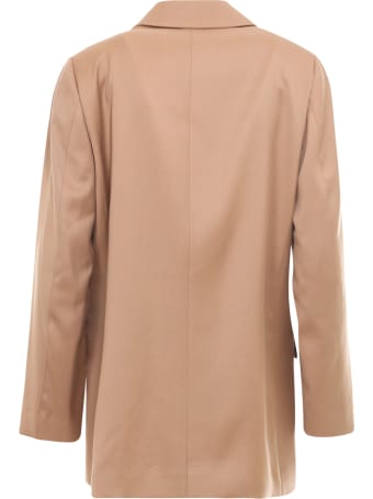 Closed Jacket
