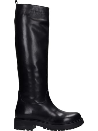 Julie Dee Combat Boots In Black Leather