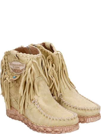 El Vaquero Cloe Ankel Boots Inside Wedge In Beige Suede