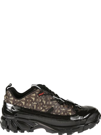 Burberry Logo Printed Low-top Sneakers