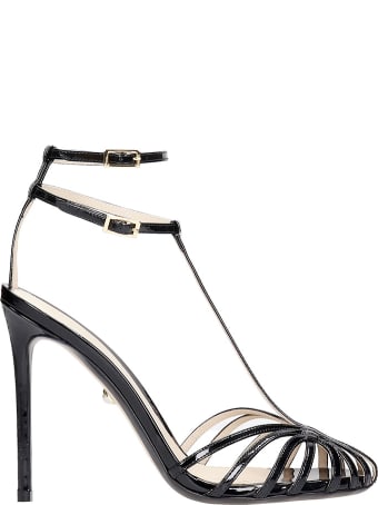 Alevì Stalla 110 Sandals In Black Patent Leather