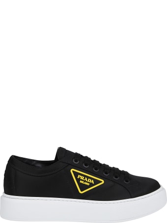Prada Linea Rossa Sneakers Macro