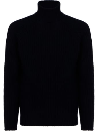 Valstar Turtleneck